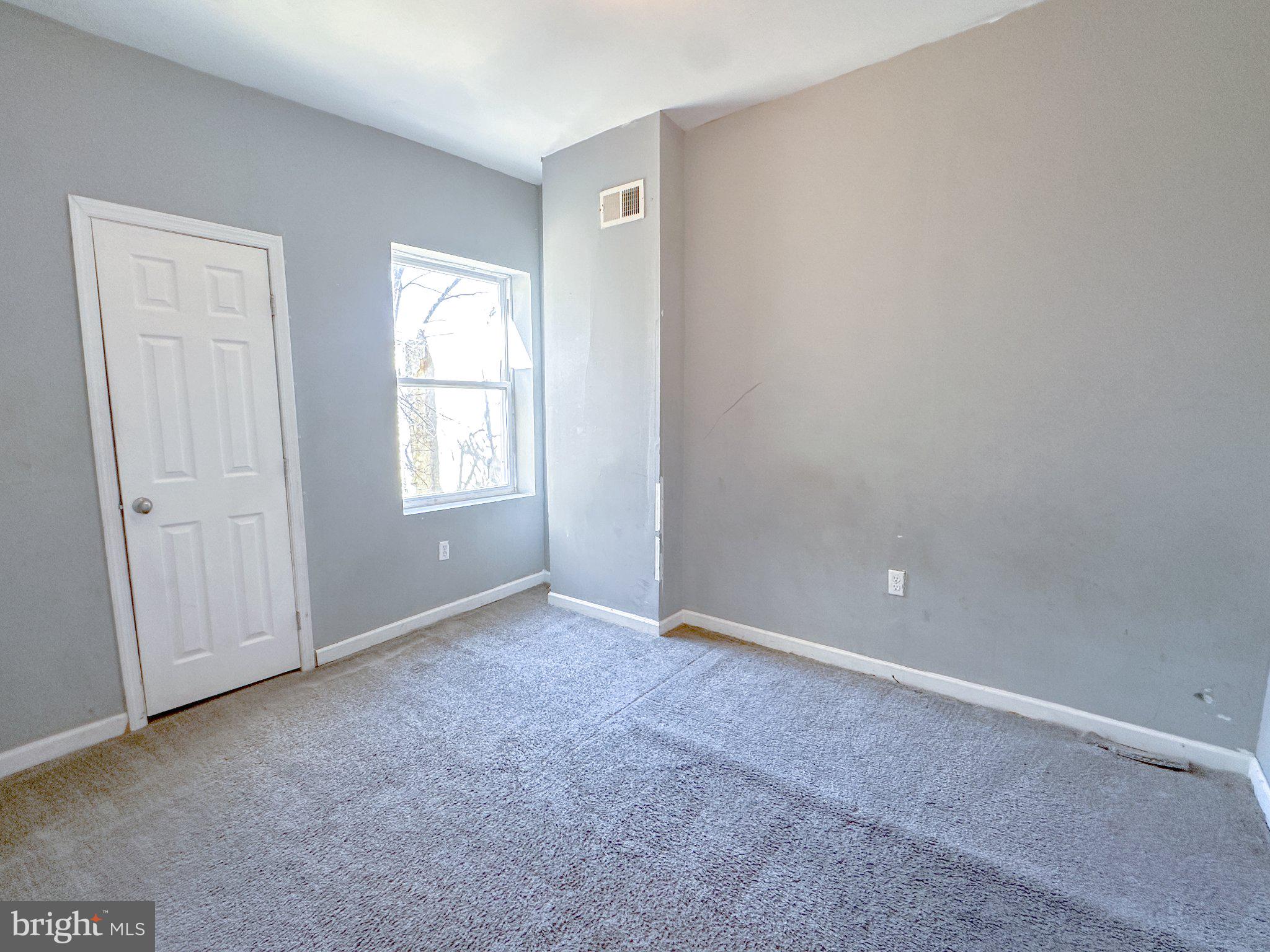 SHARSWOOD - Residential