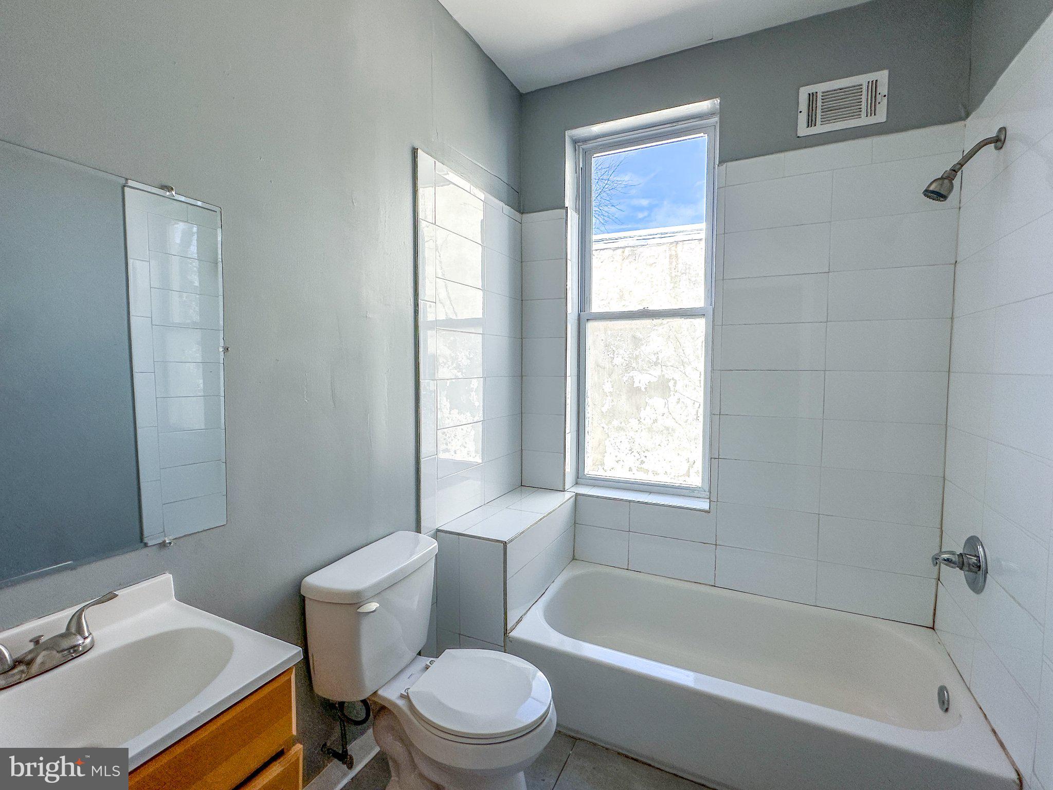 SHARSWOOD - Residential