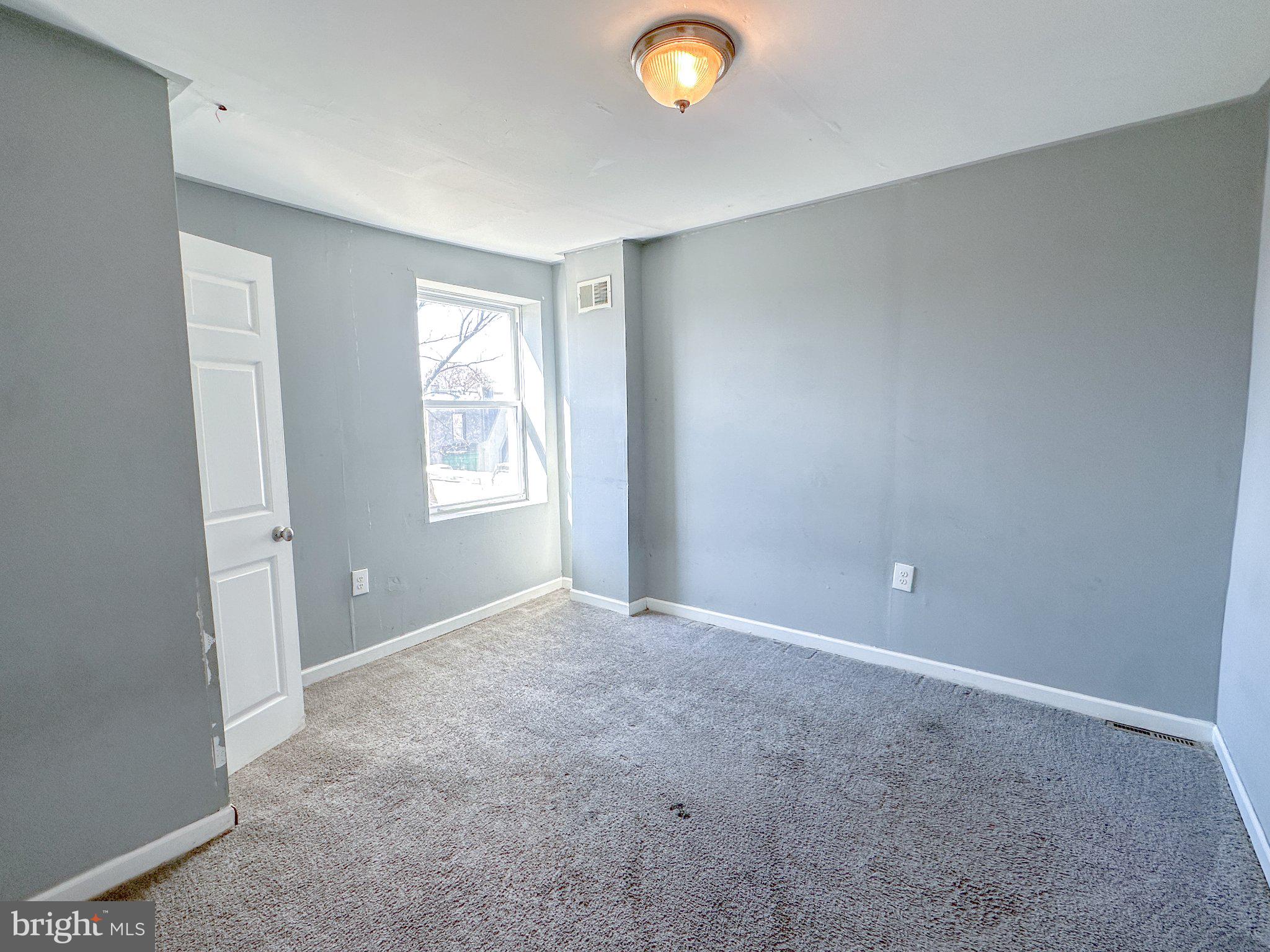 SHARSWOOD - Residential