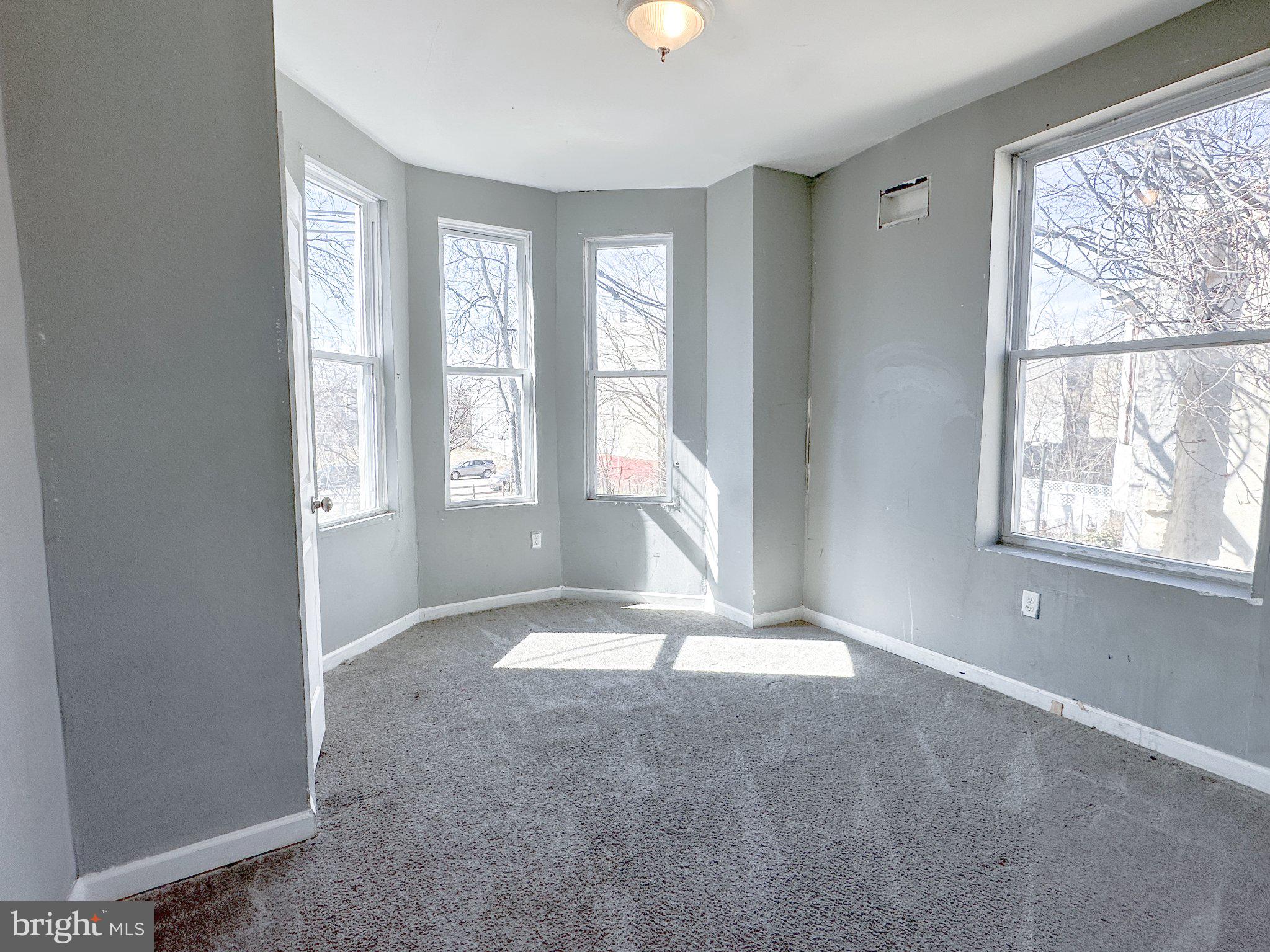 SHARSWOOD - Residential