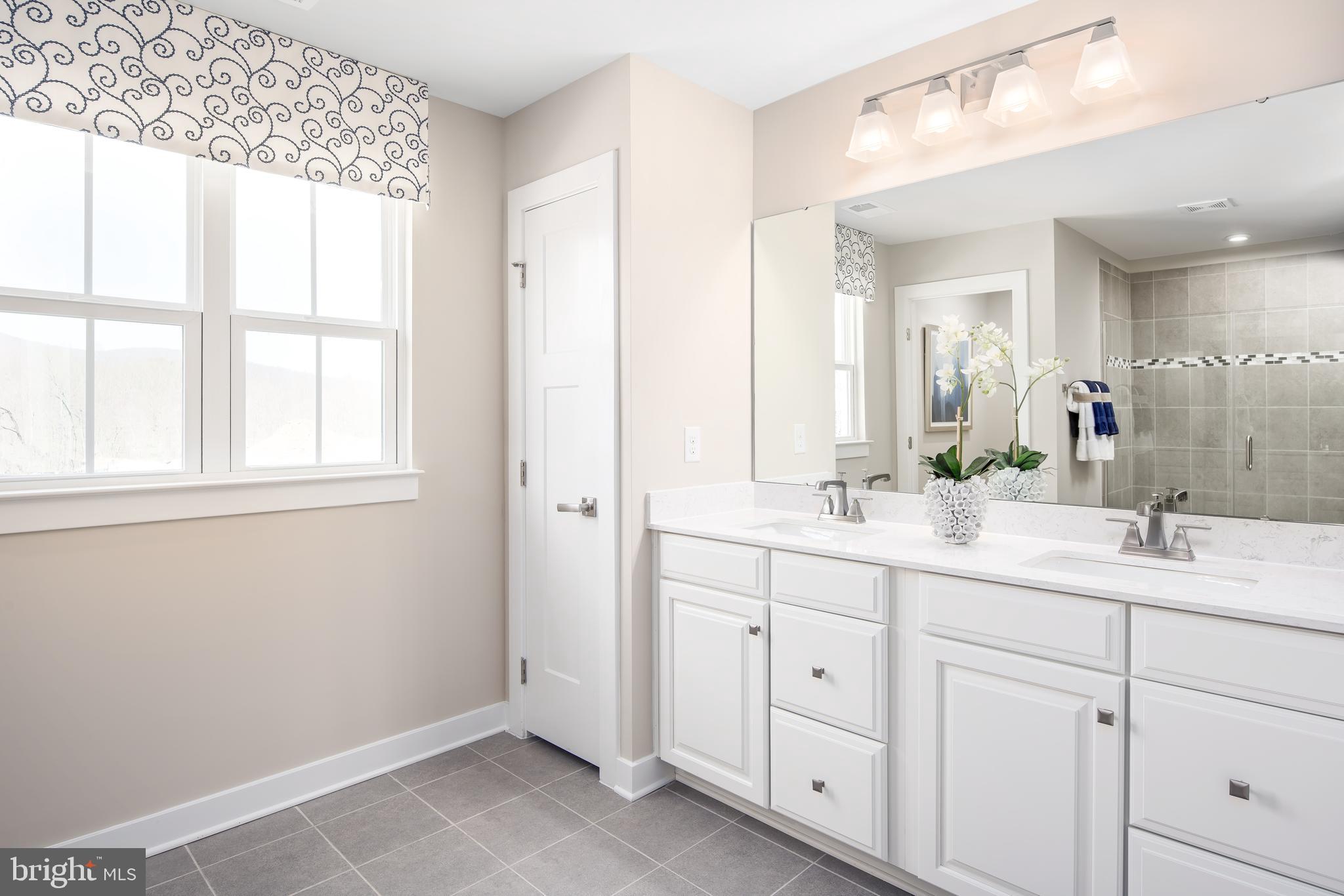 HERITAGE ESTATES - Residential