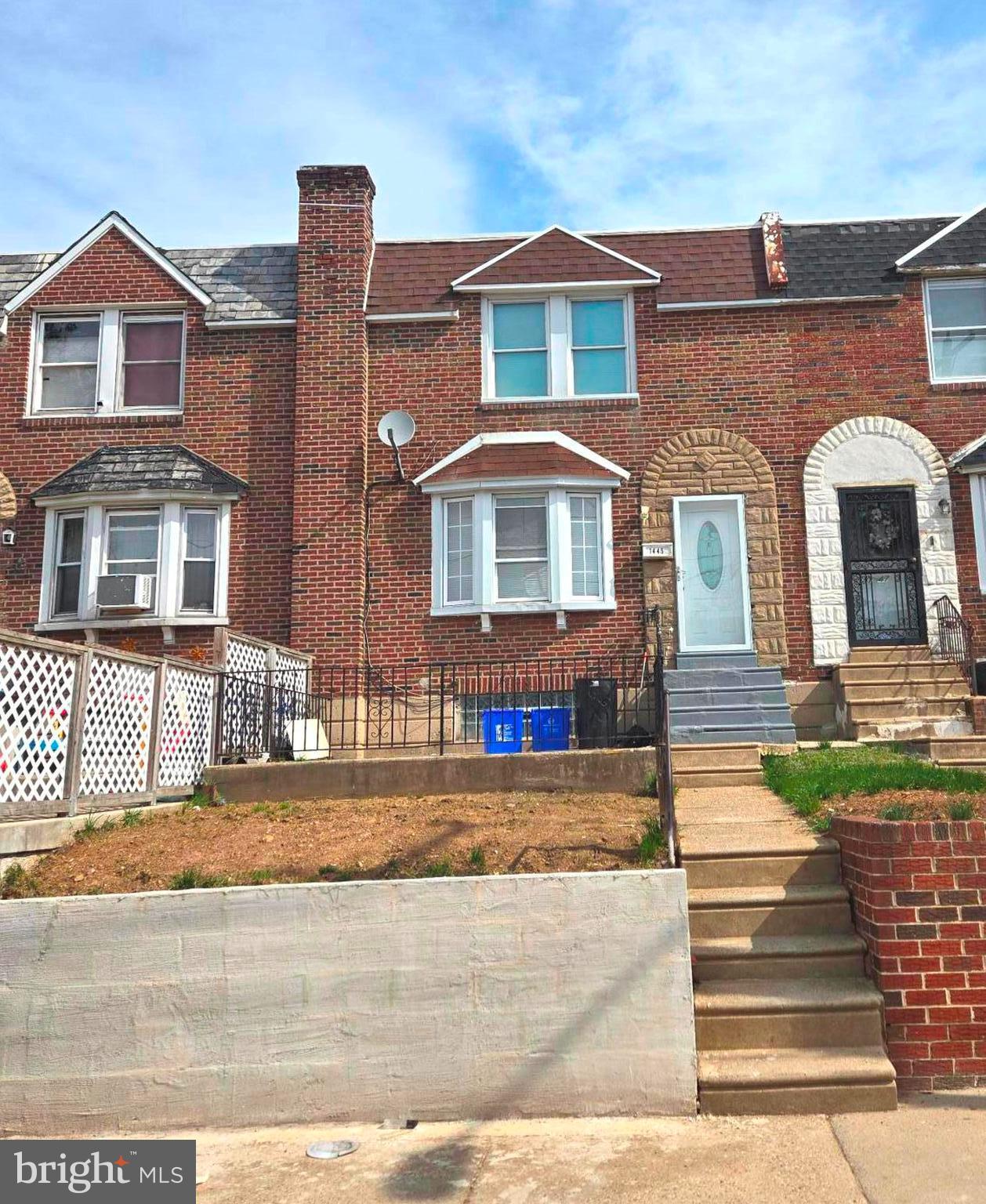 OXFORD CIRCLE - Residential Lease