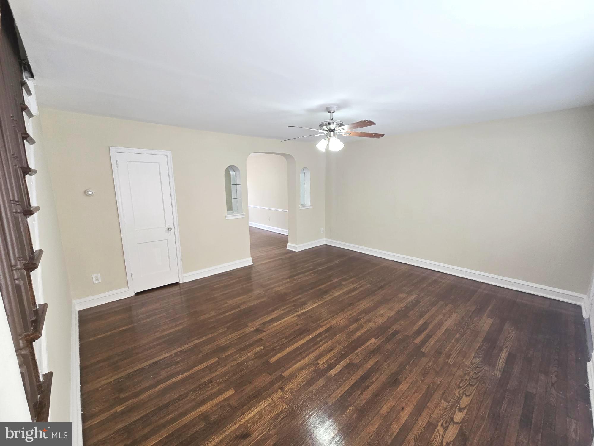 OXFORD CIRCLE - Residential Lease