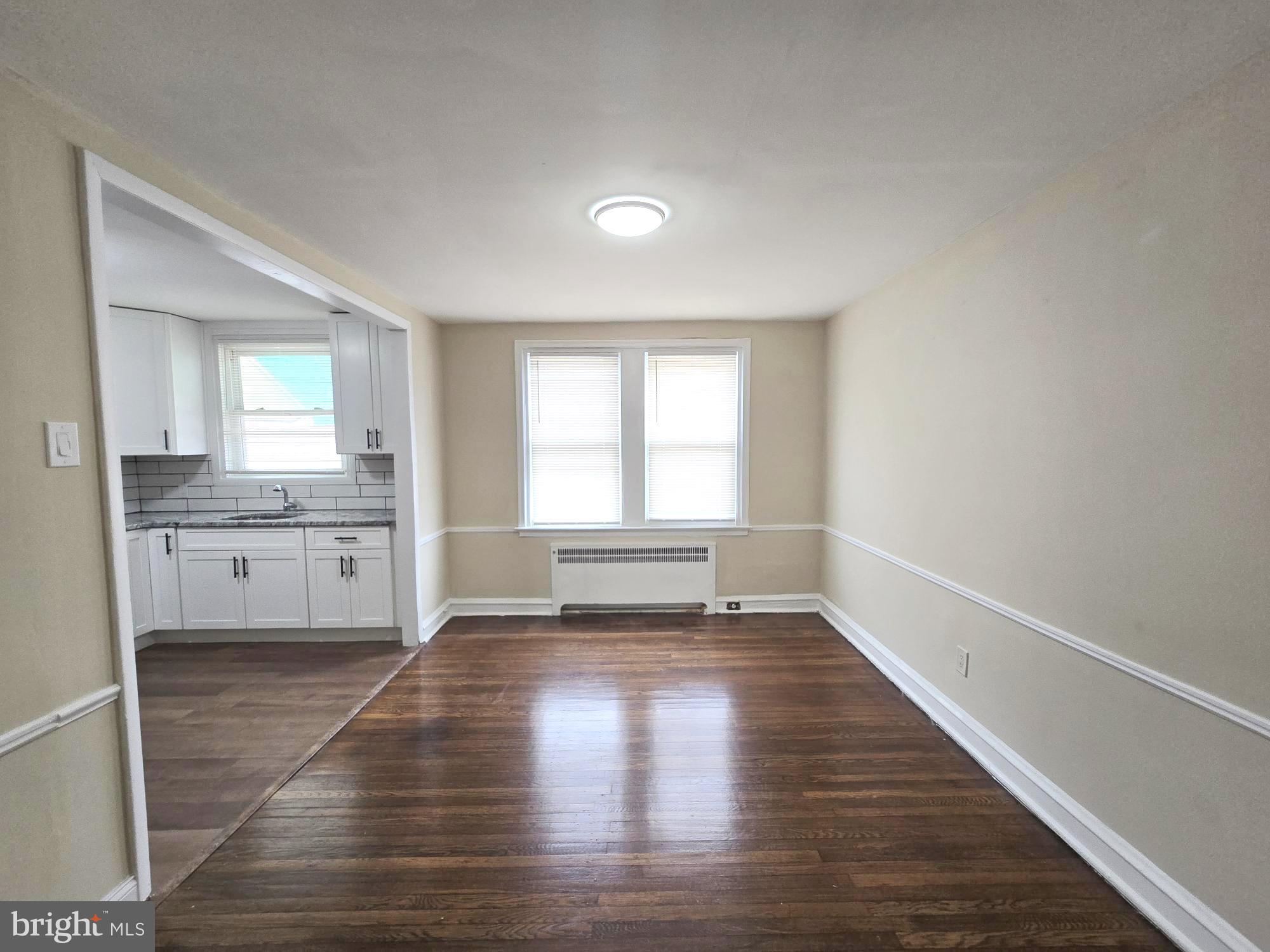 OXFORD CIRCLE - Residential Lease