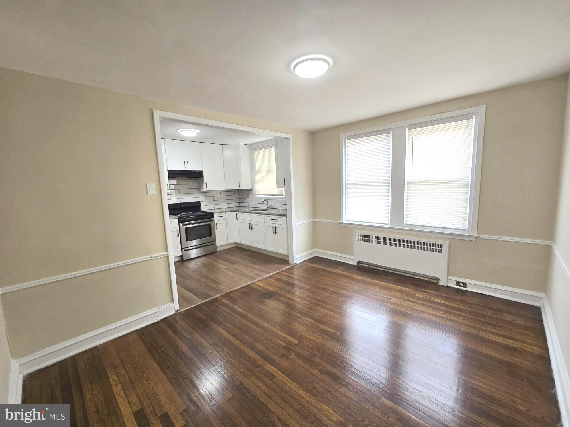 OXFORD CIRCLE - Residential Lease