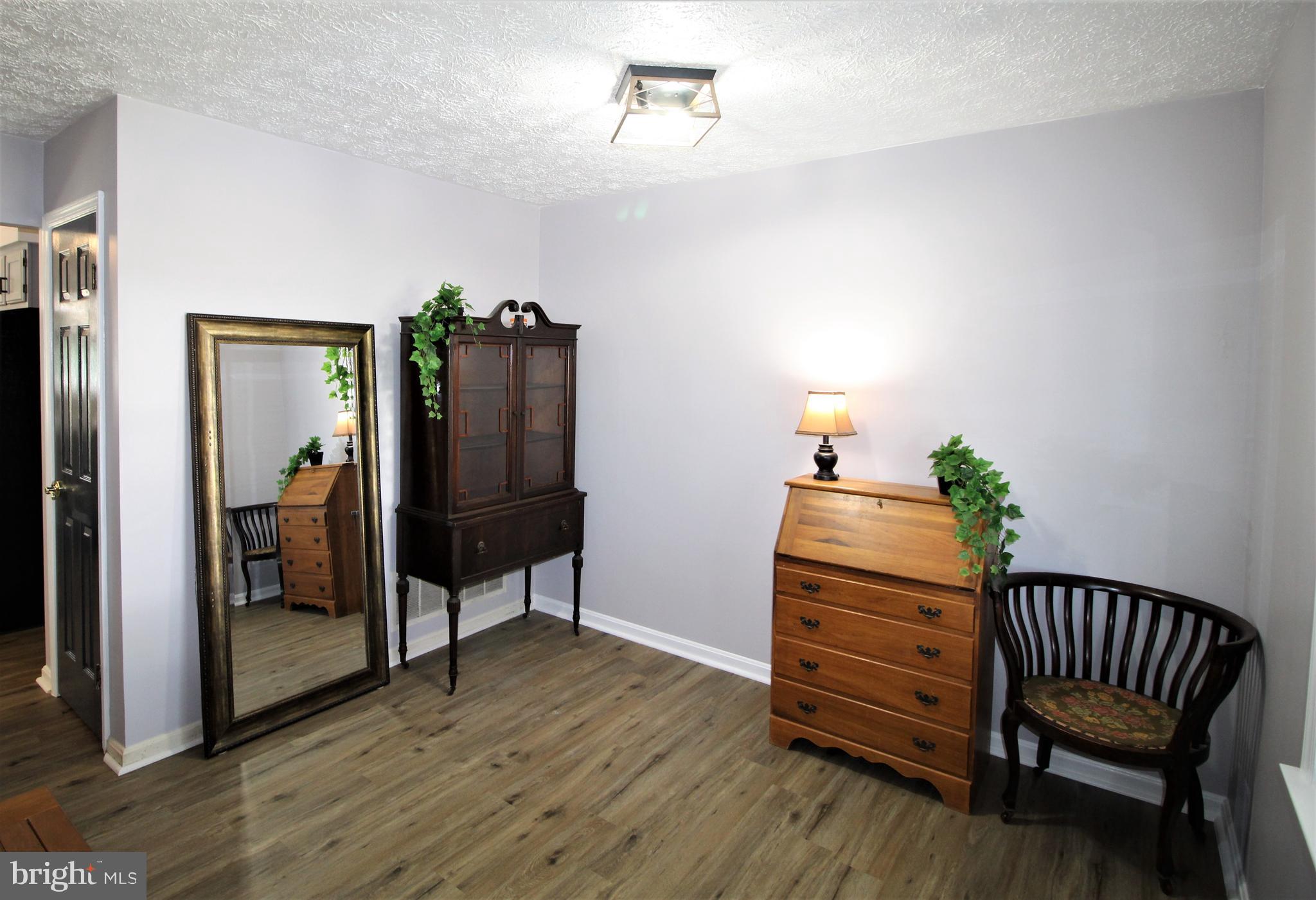 BAY VIEW ESTATES - Residential