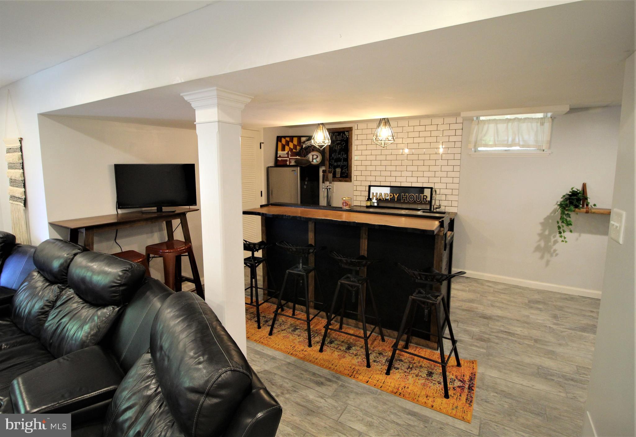 BAY VIEW ESTATES - Residential