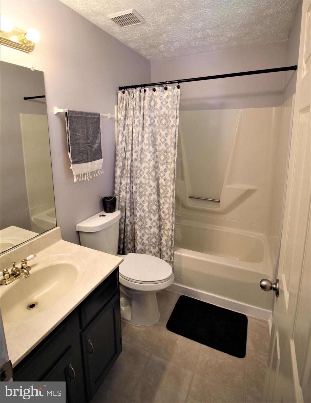 BAY VIEW ESTATES - Residential