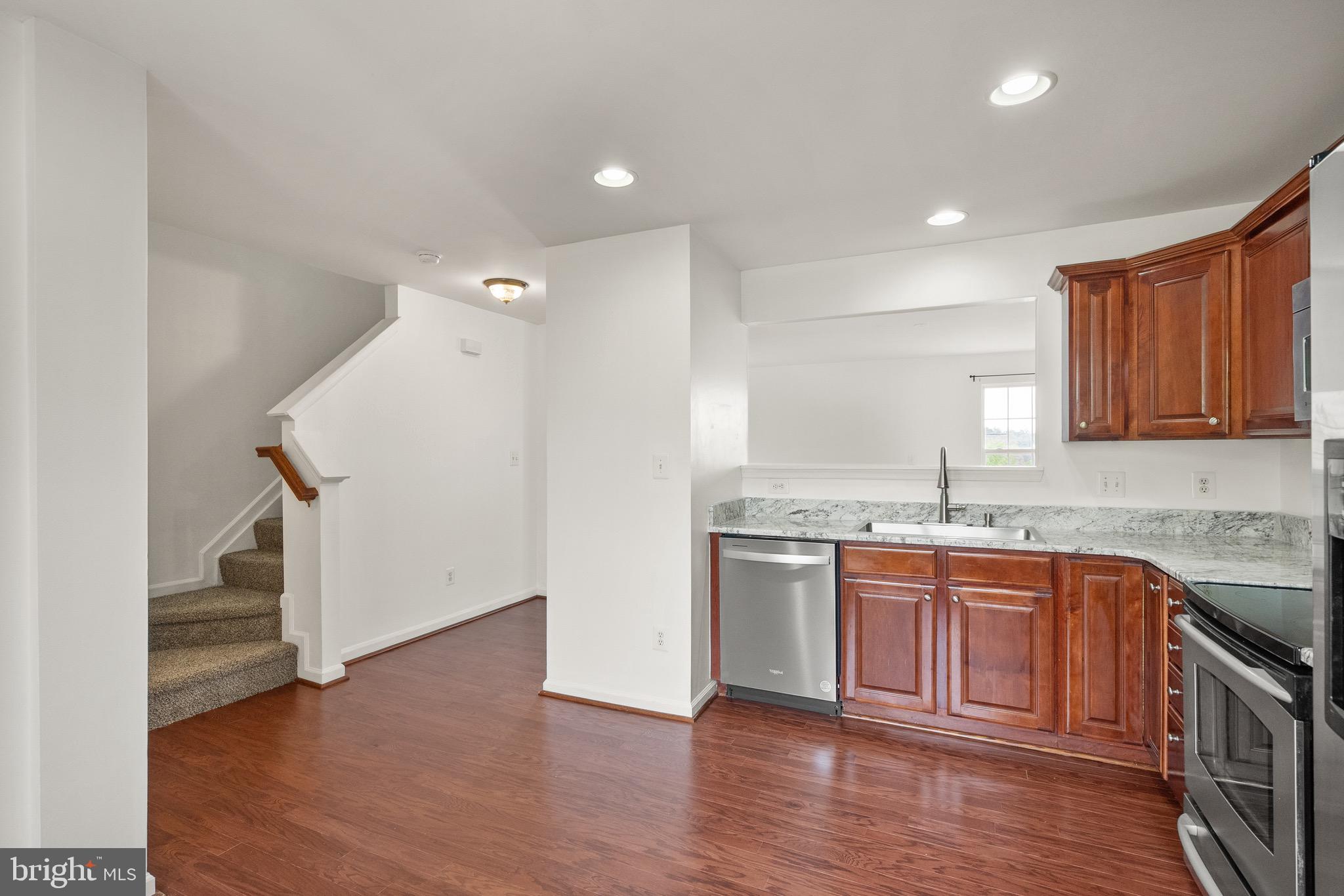 HUPPS RIDGE - Residential