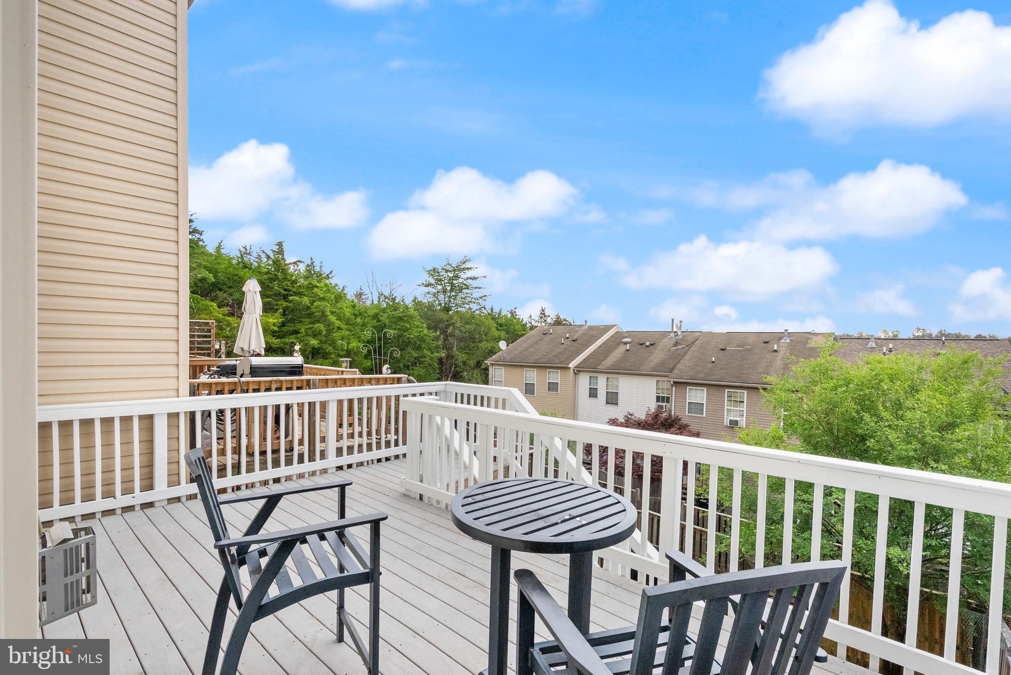 HUPPS RIDGE - Residential