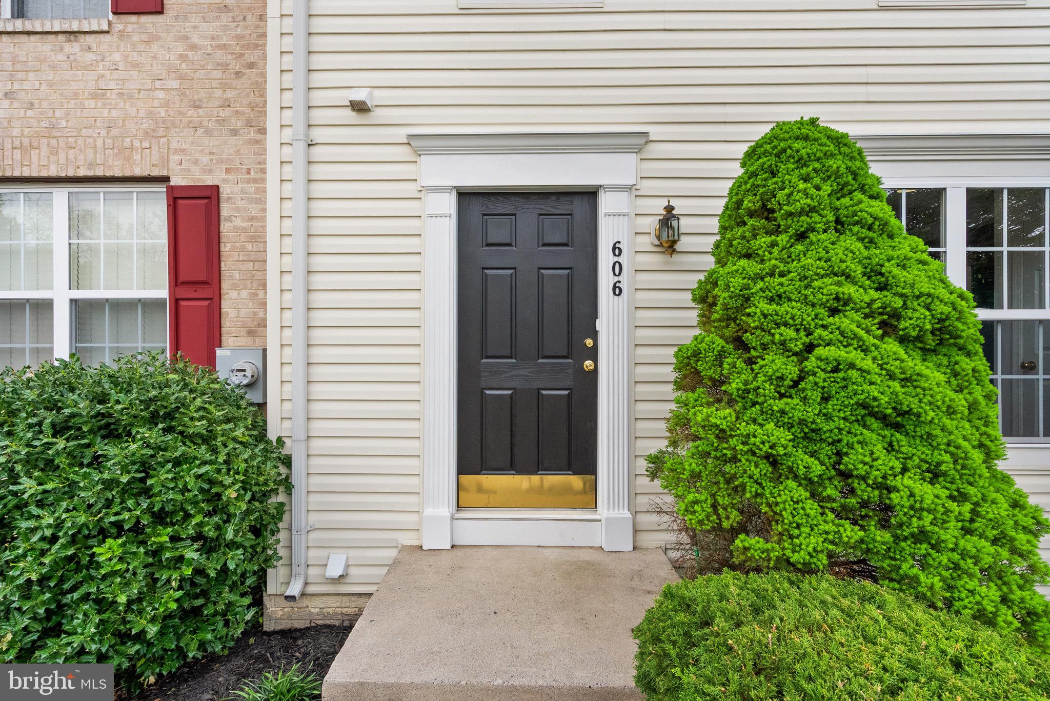 HUPPS RIDGE - Residential