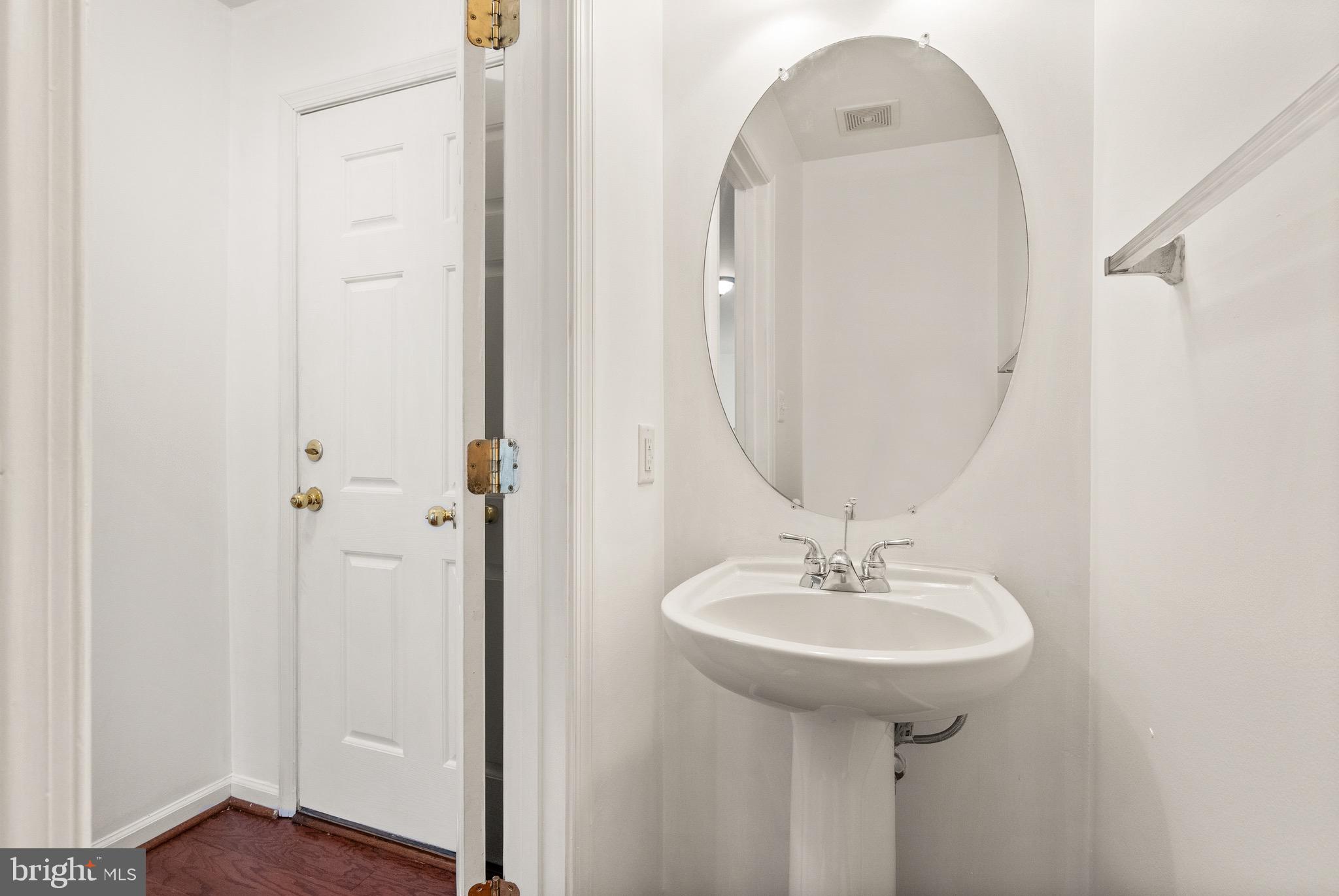 HUPPS RIDGE - Residential