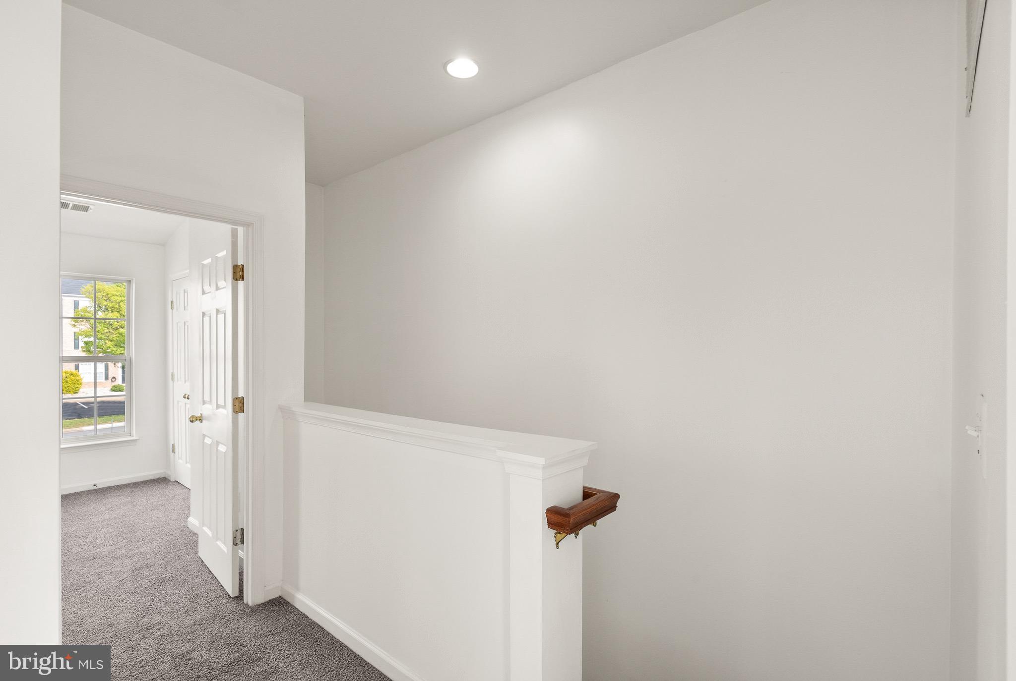 HUPPS RIDGE - Residential