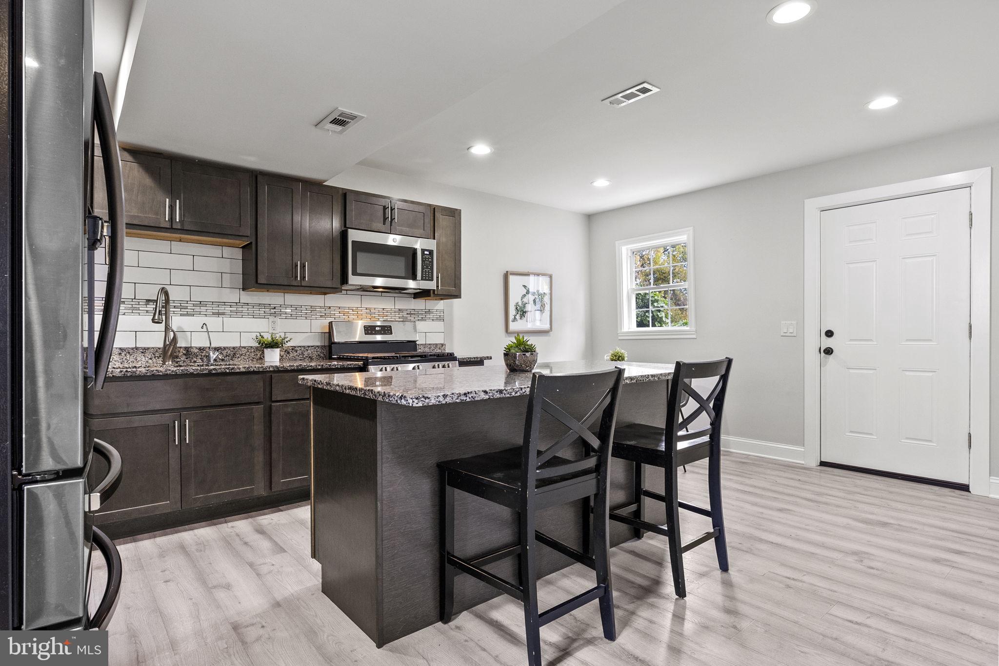 CAPITOL HEIGHTS - Residential