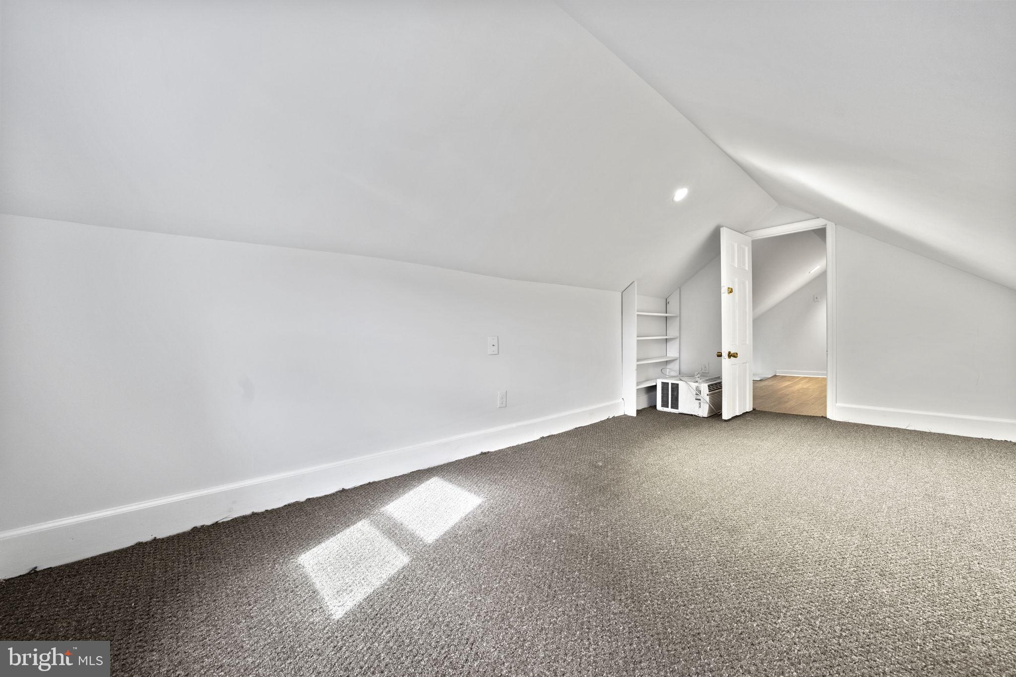 CAPITOL HEIGHTS - Residential