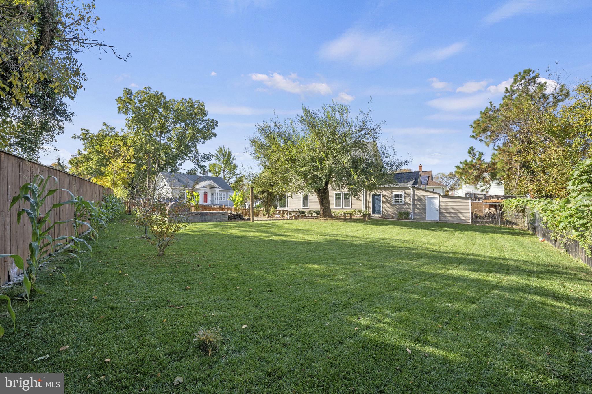 CAPITOL HEIGHTS - Residential