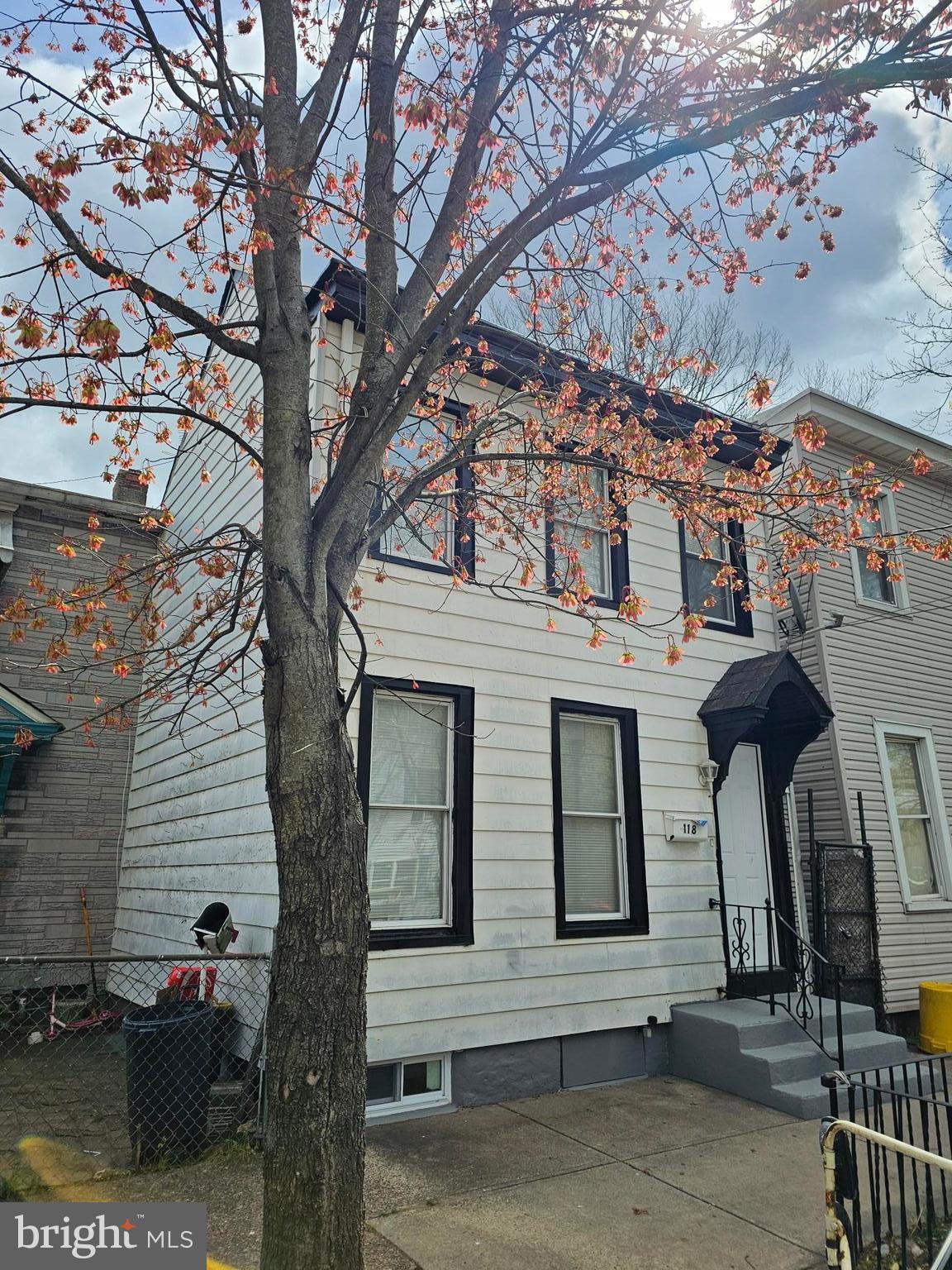 118 SECOND STREET