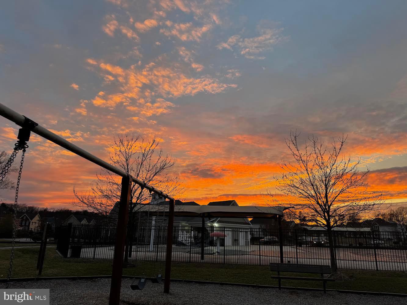 ARUNDEL FOREST - THE CARRIAGES - Residential