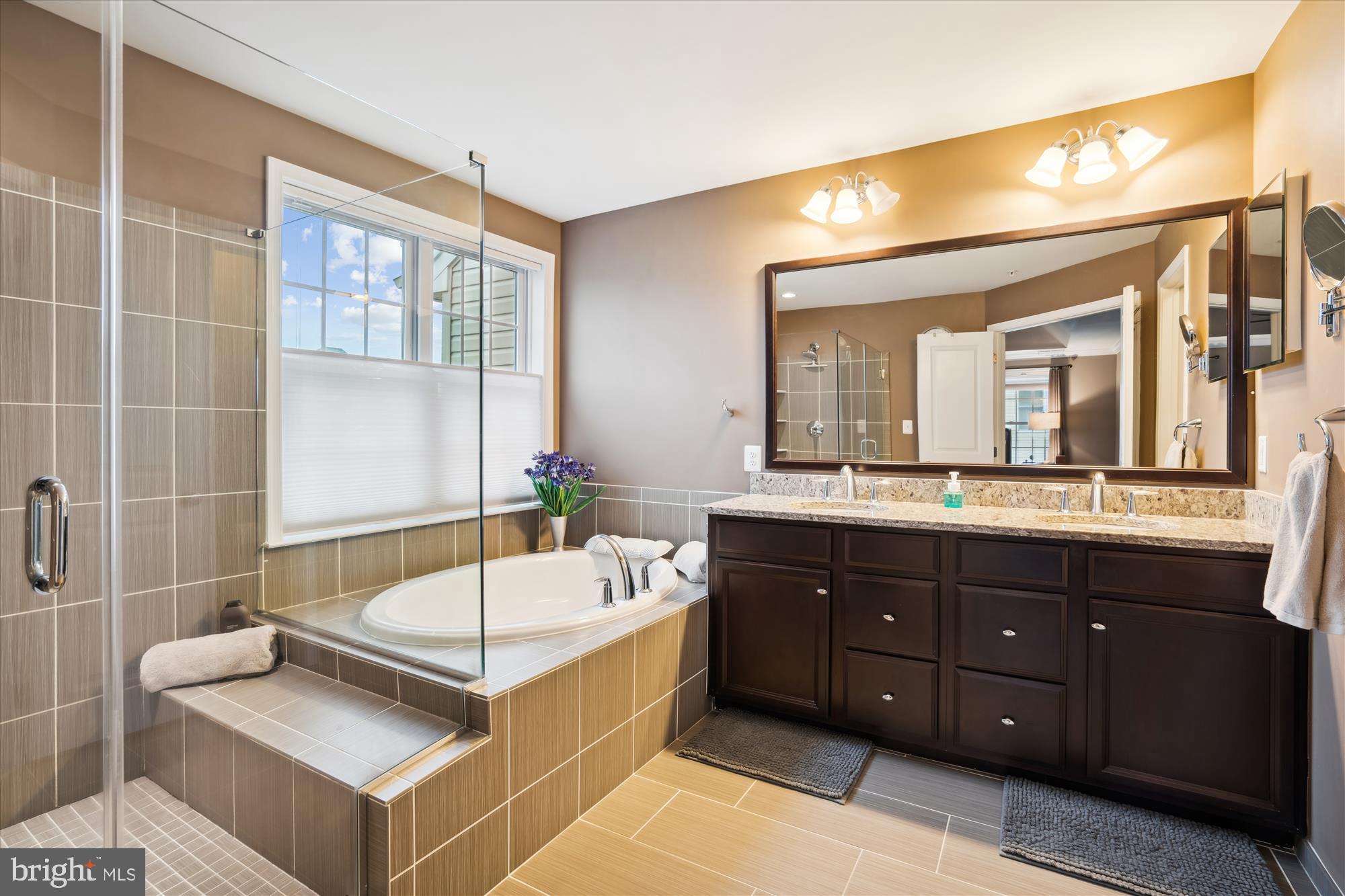 ARUNDEL FOREST - THE CARRIAGES - Residential