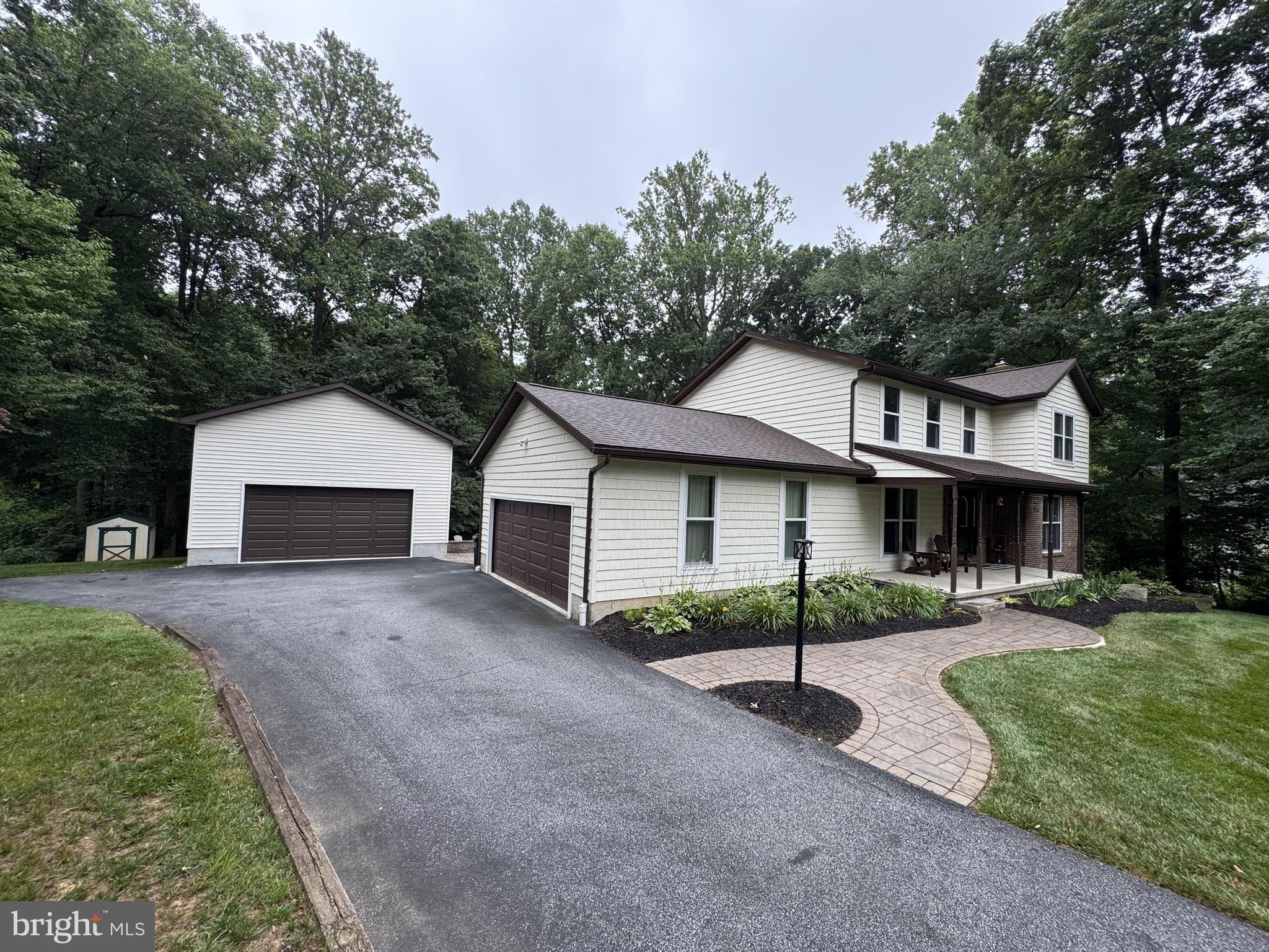 1713 FARMSHIRE COURT