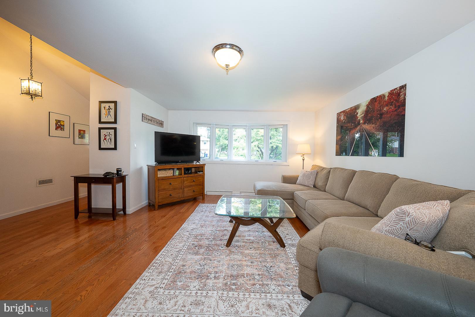 54 BONCOUER ROAD