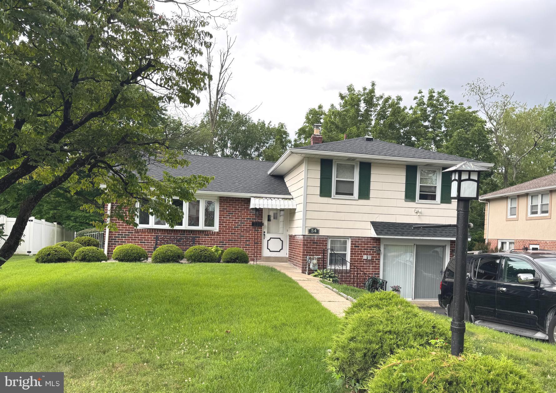 54 BONCOUER ROAD