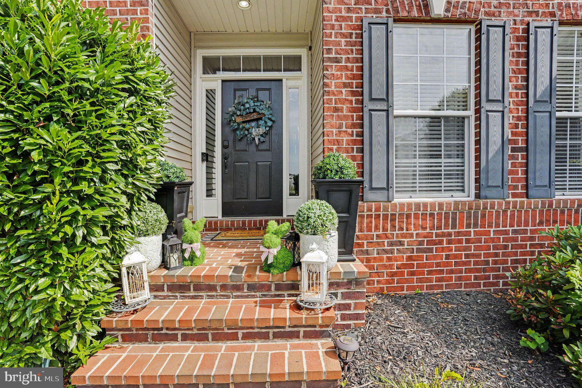 1208 SHOP VIEW COURT