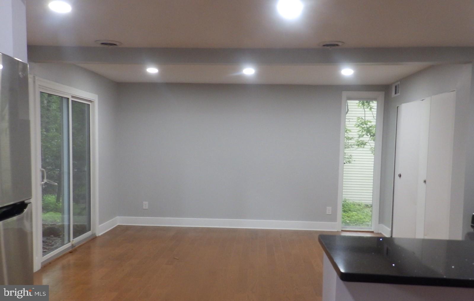 NEW MARK COMMONS - Residential Lease