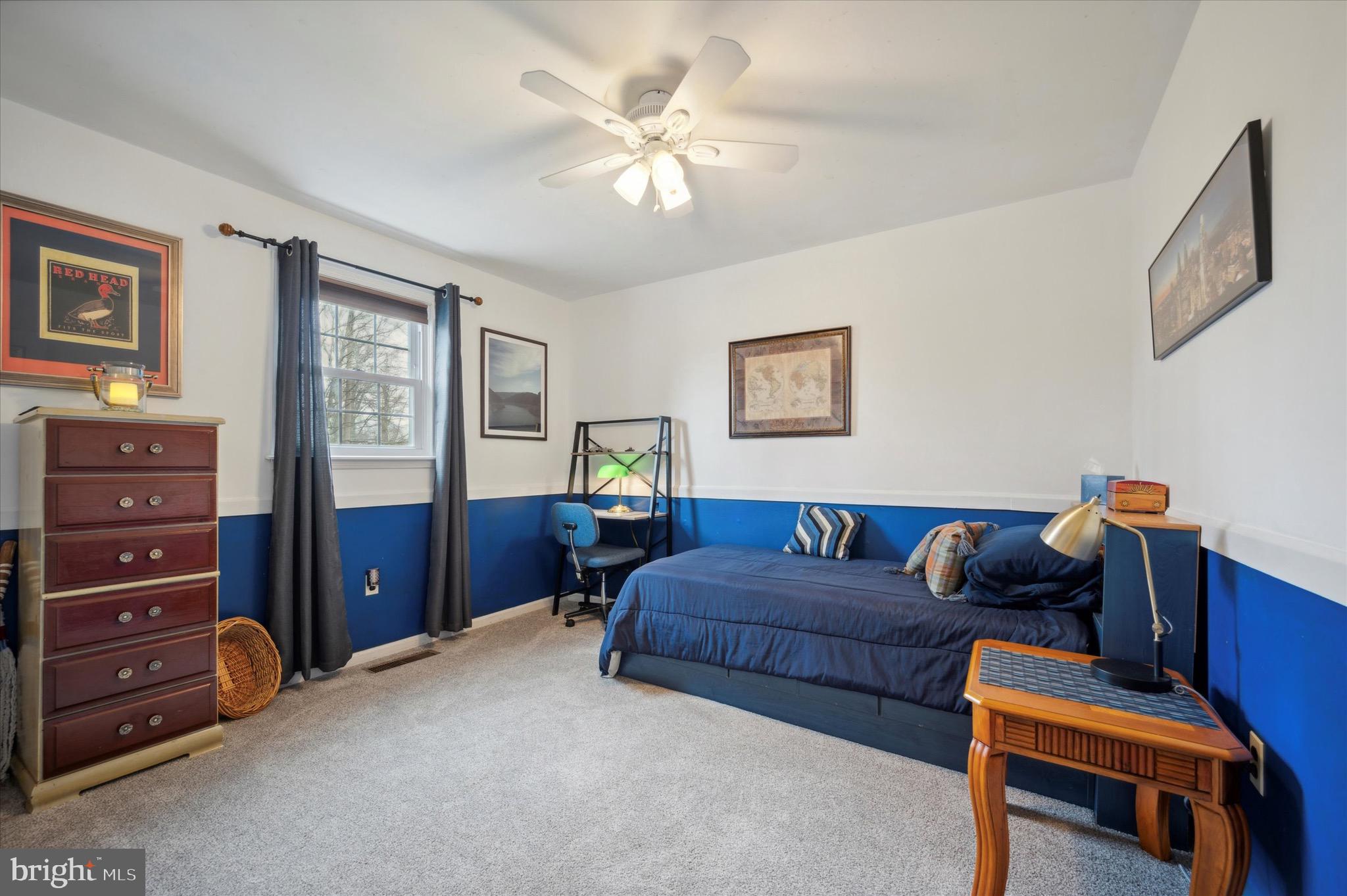 FRESH MEADOWS - Residential