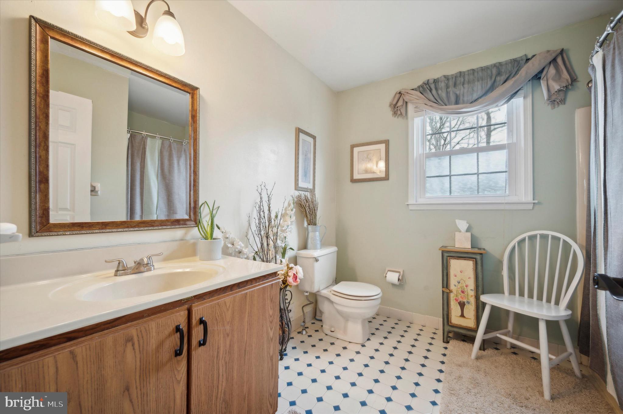 FRESH MEADOWS - Residential