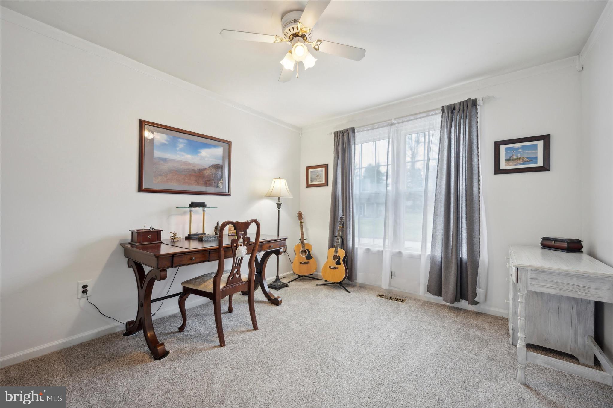 FRESH MEADOWS - Residential