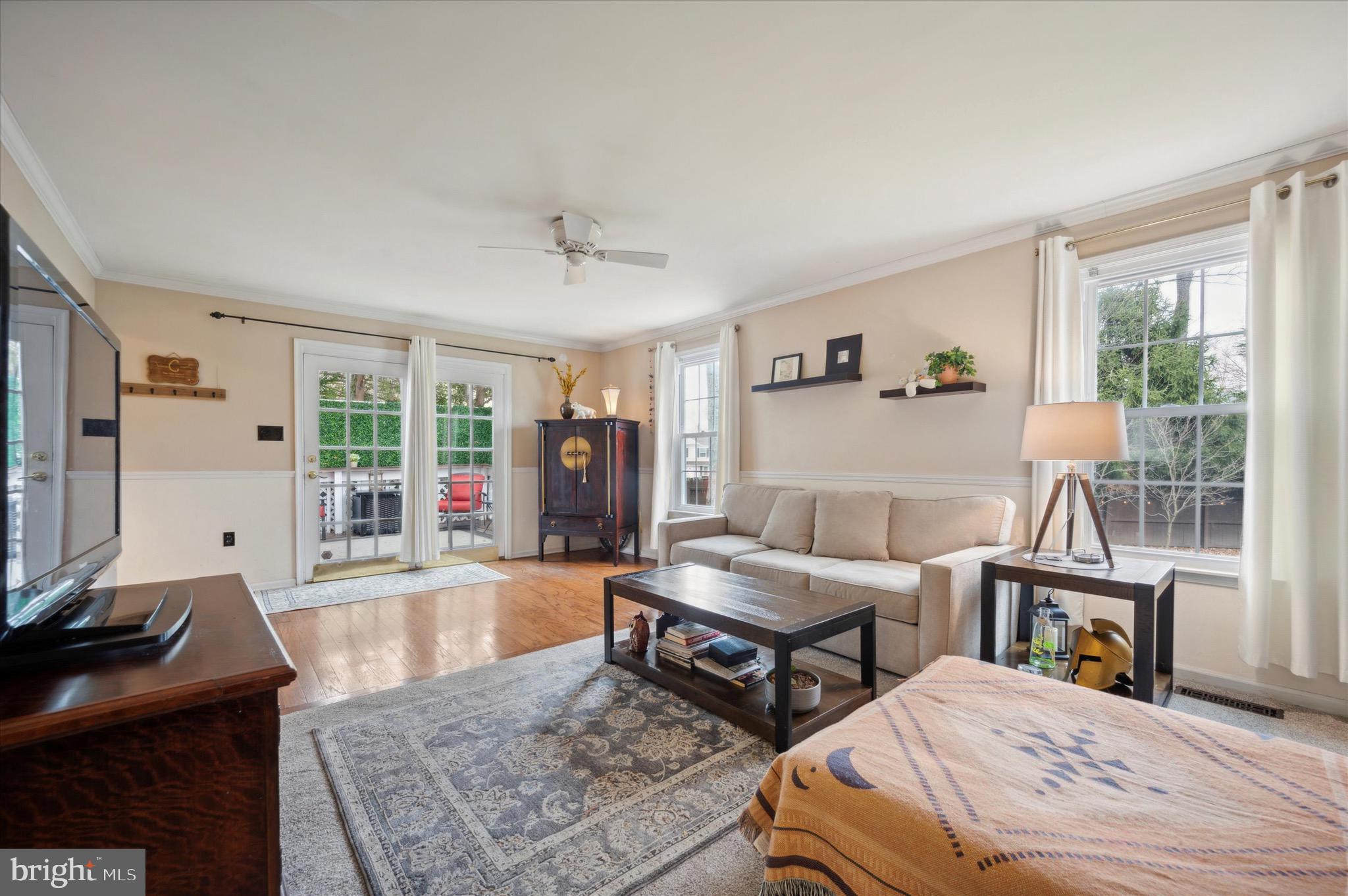 FRESH MEADOWS - Residential