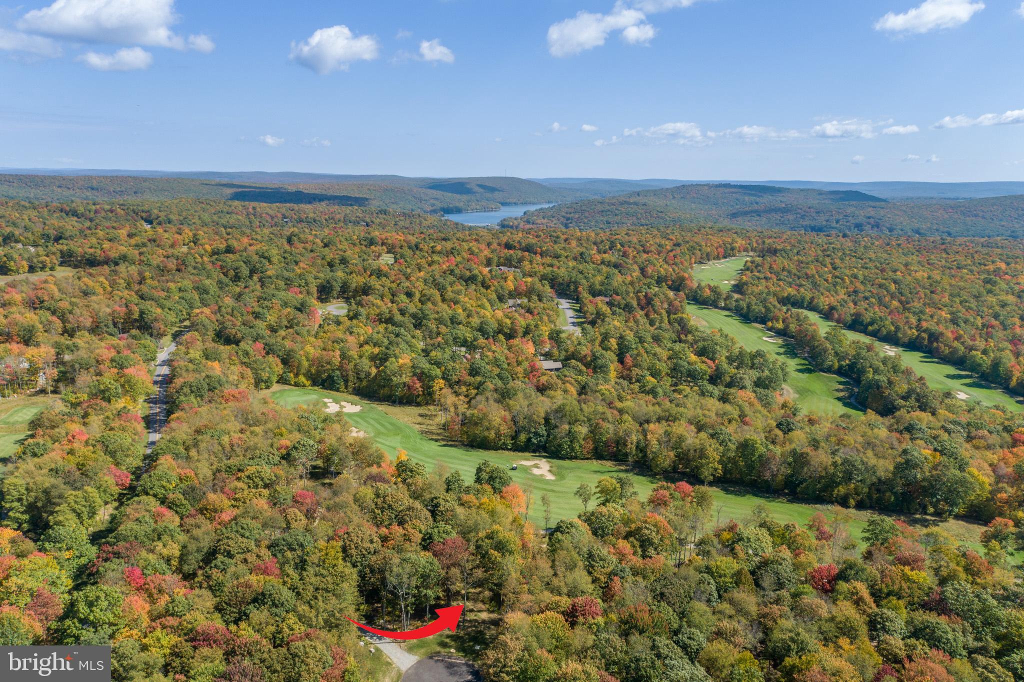 18 GREEN JACKET CT