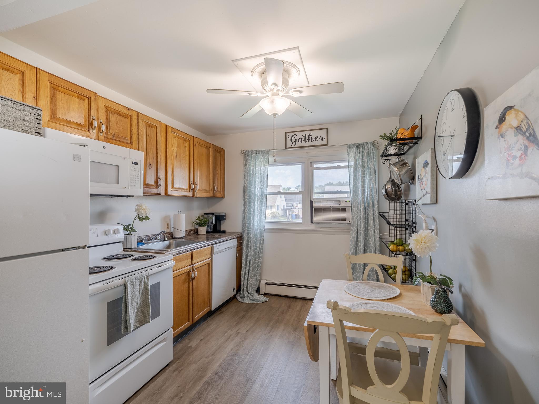 APPLETREE - Residential