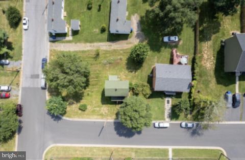 704 PARKVIEW DRIVE FRONT ROYAL VA 22630