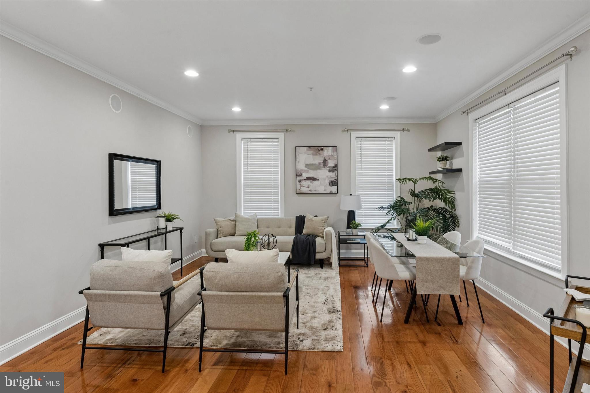 OLDE KENSINGTON - Residential