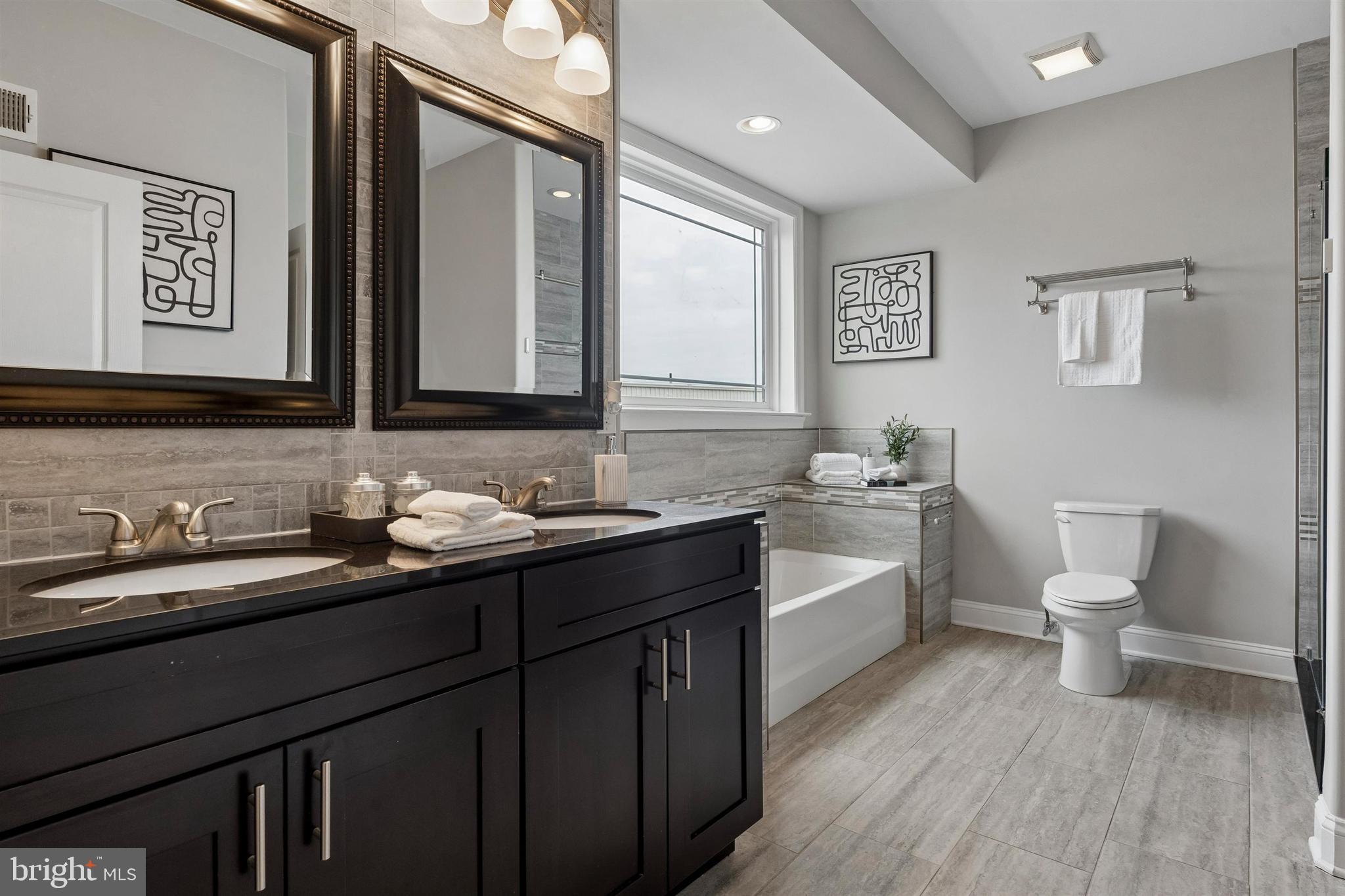 OLDE KENSINGTON - Residential