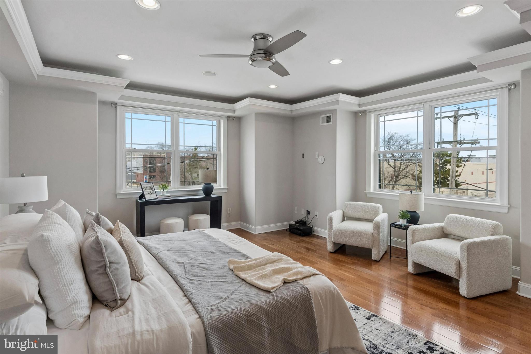 OLDE KENSINGTON - Residential