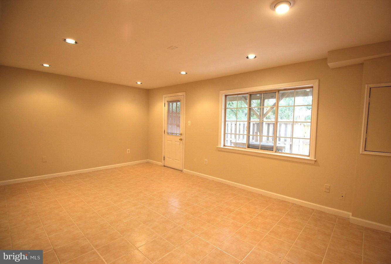 ROLLINGWOOD VILLAGE - Residential