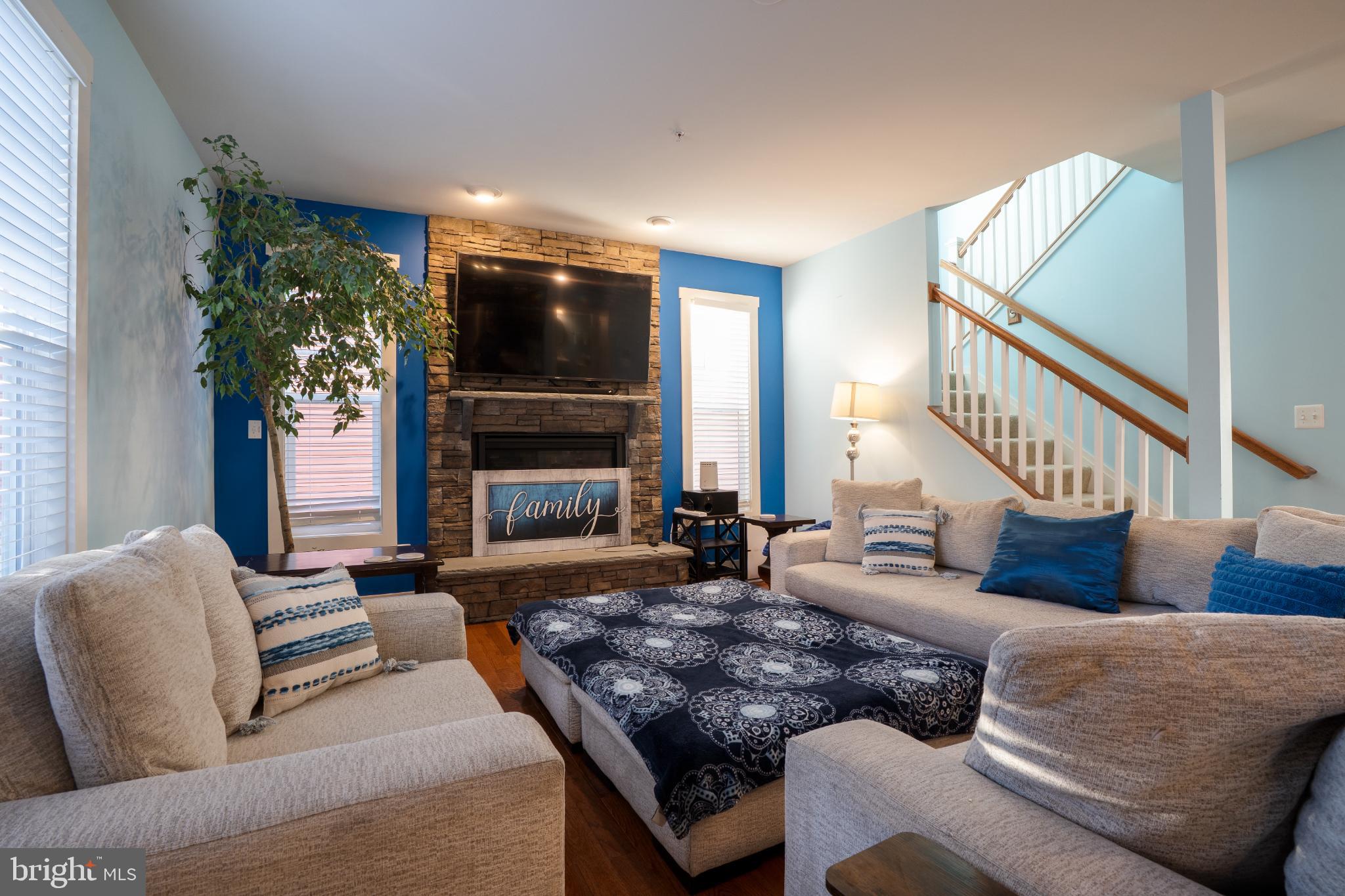 HARVEST RIDGE - Residential