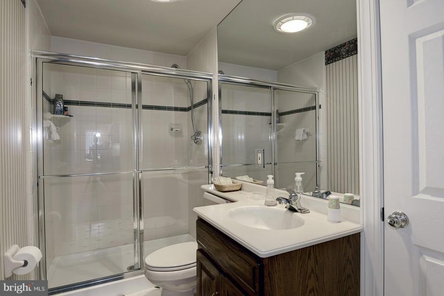 LAKE POTOMAC - Residential