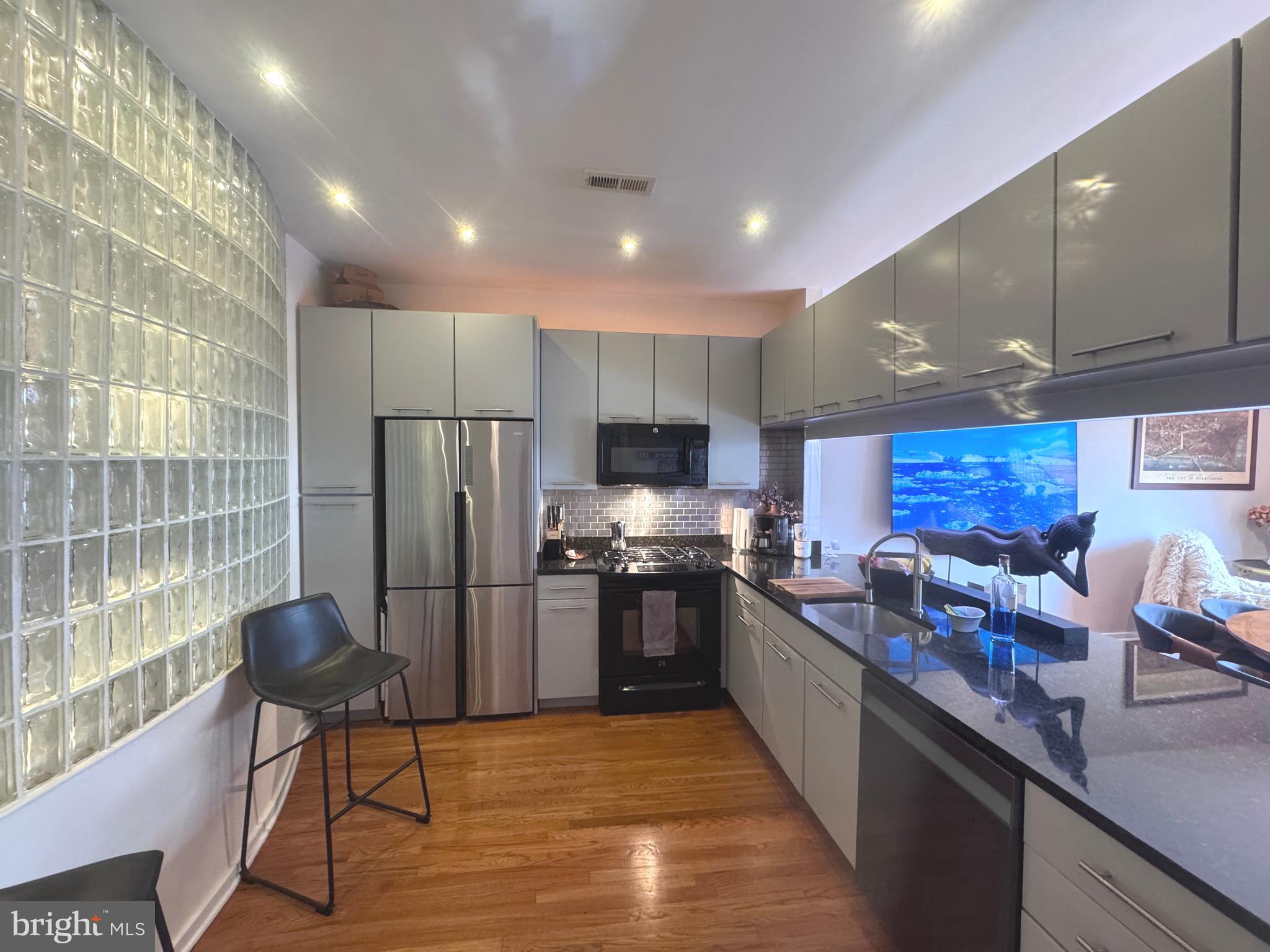 1443 S STREET NW 1