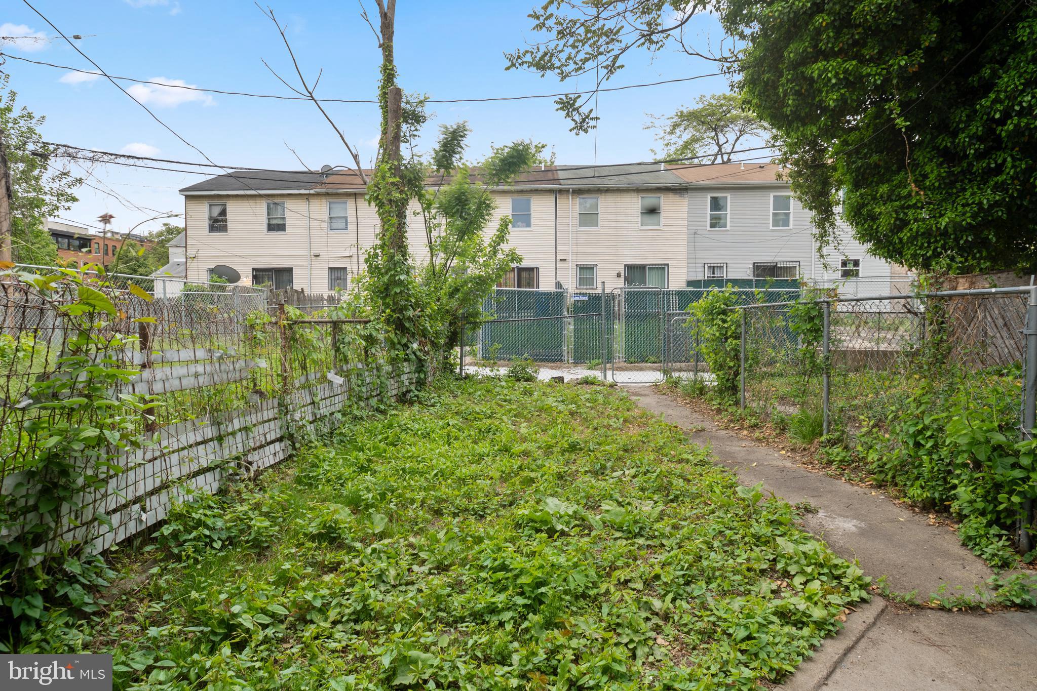 UPTON - Residential