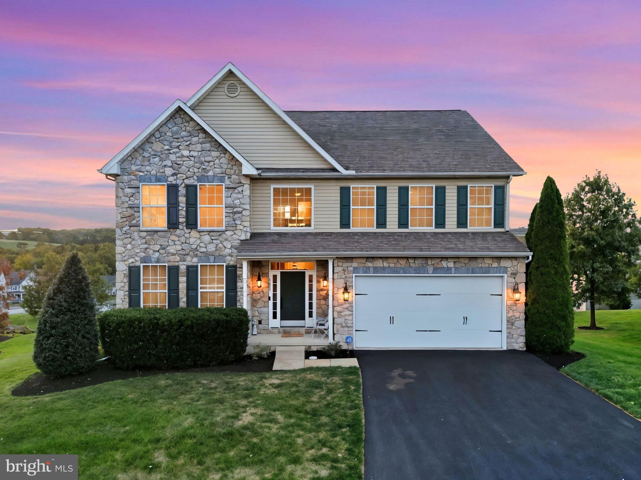 REGENTS GLEN - Residential