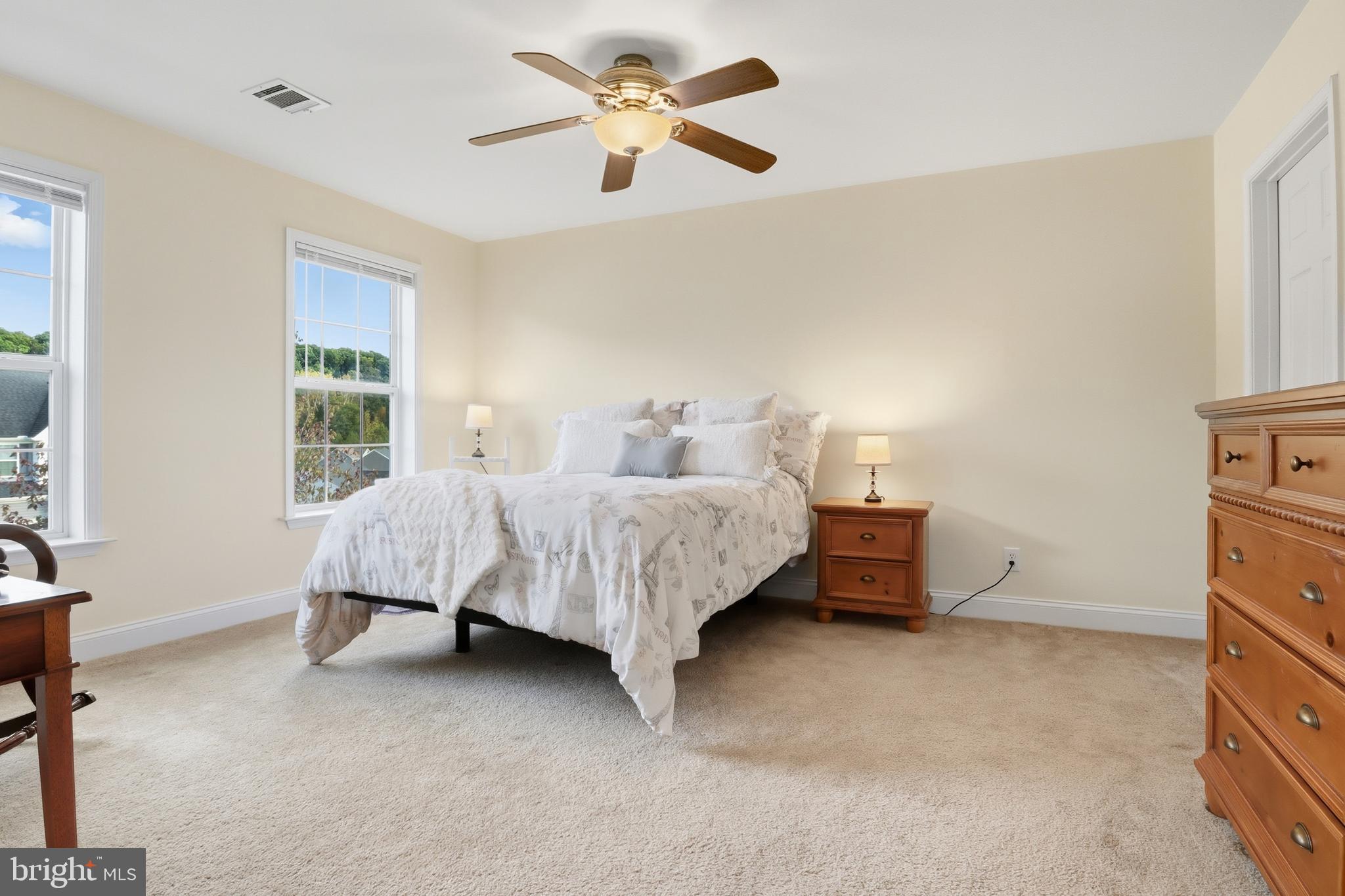 REGENTS GLEN - Residential