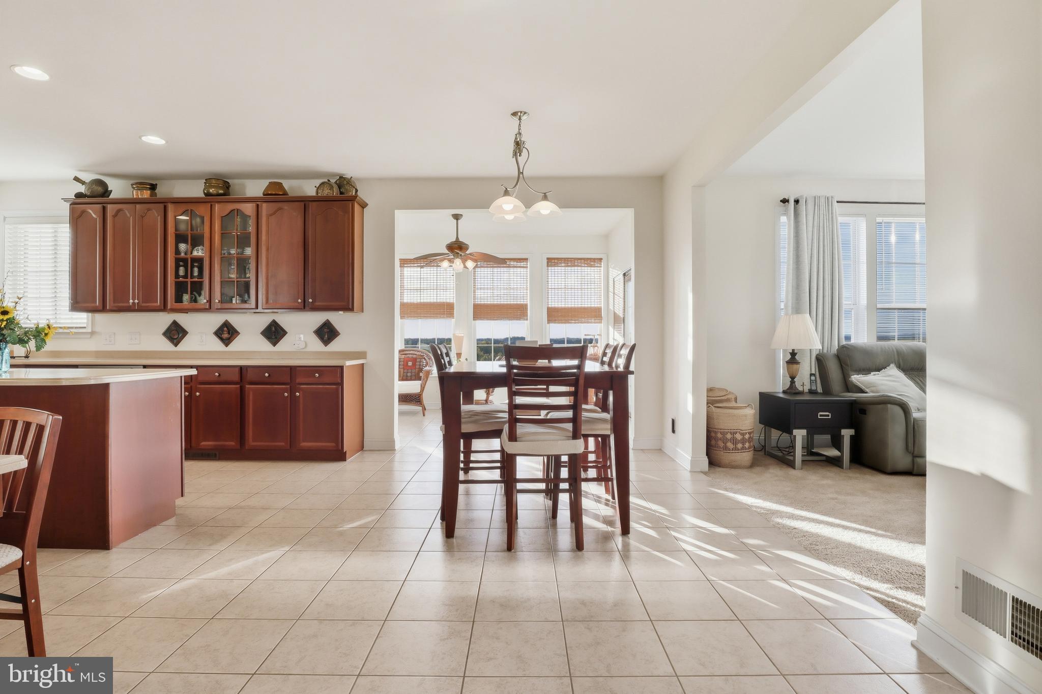 REGENTS GLEN - Residential