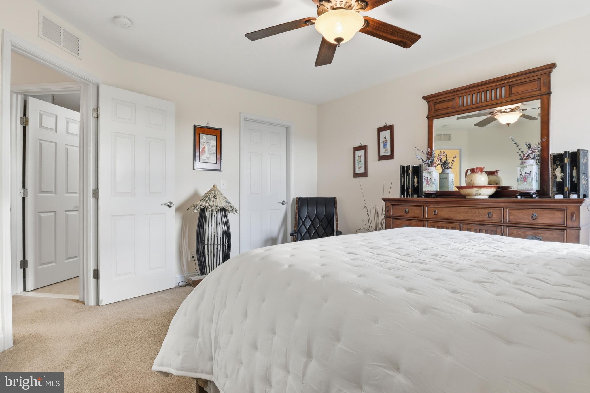 REGENTS GLEN - Residential