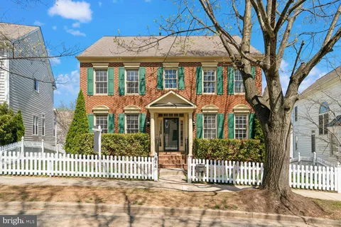 614 Linslade Street, Gaithersburg, MD MLS: MDMC2225006