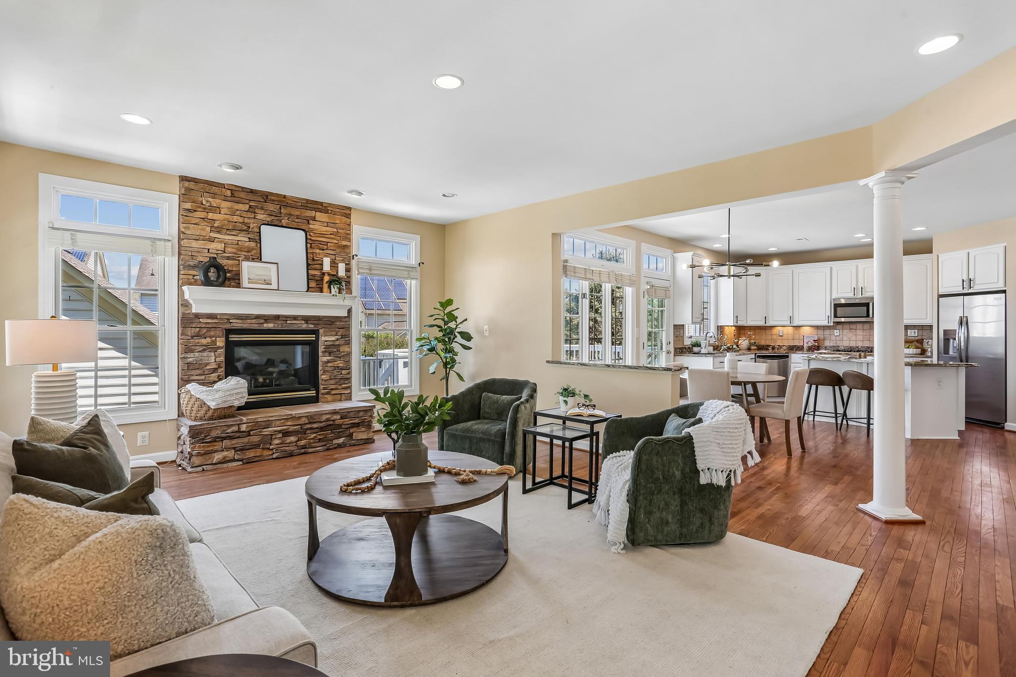 LAKELANDS - Residential