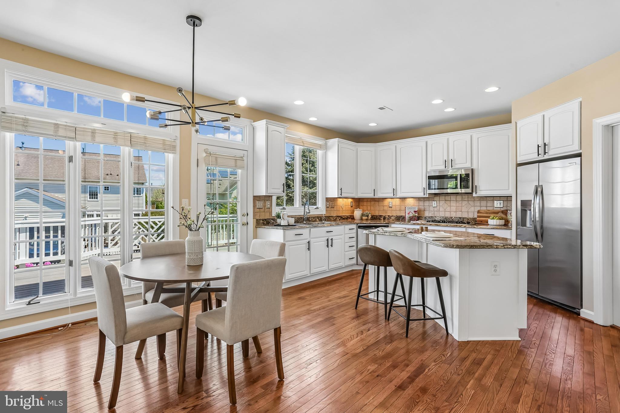 LAKELANDS - Residential